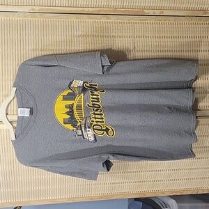 EUC Men's Pittsburgh Graphic Tee - Size XL
